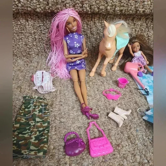 Barbie set - Picture 5 of 5